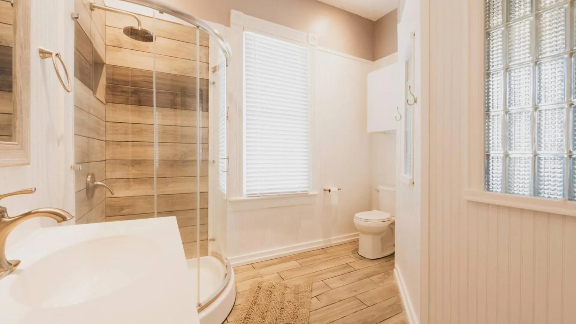 度假居 3-Bedroom With Balcony Walk To Forsyth Park 薩凡納